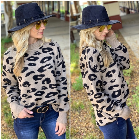 ✨RESTOCKED✨Camel leopard print sweater - Picture 4 of 5